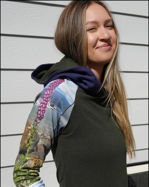 The Mood Hoodie —Art 2 Pause. Size Small