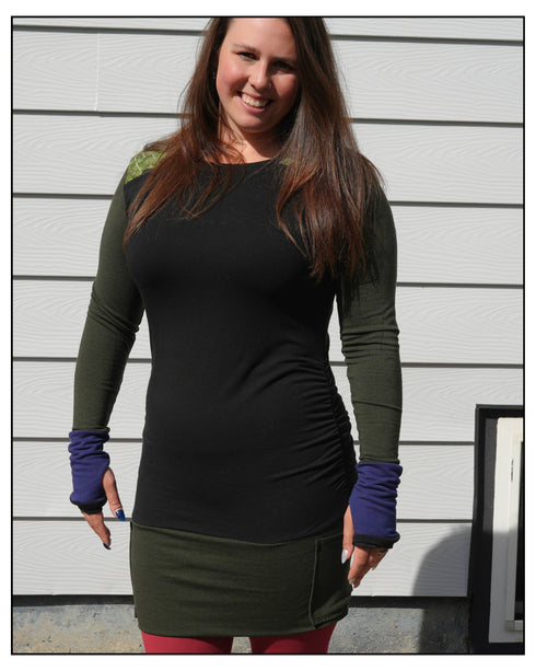 The Crumbs Sleeved Long Top- Art by Untamed Photography